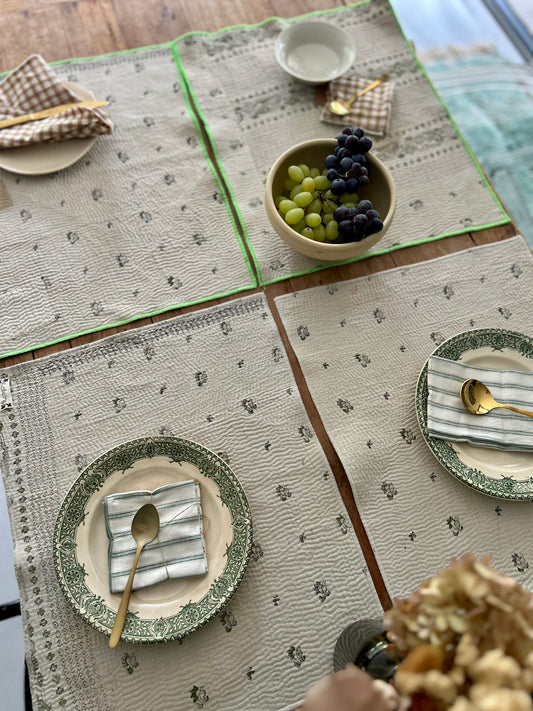 Set de table en kantha réversible   |  Collection Vintage Crème