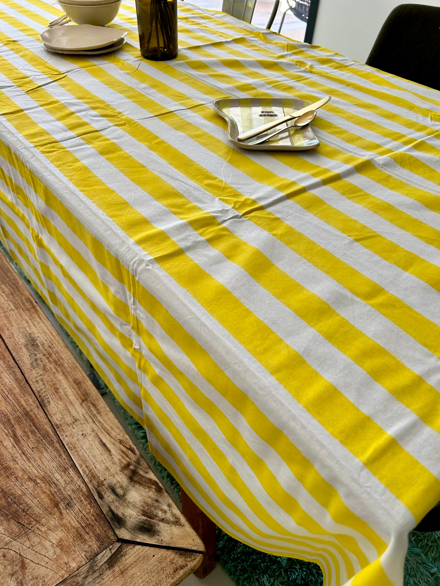 nappe en 100% coton . rayures faites au block de bois. fabrication en Inde