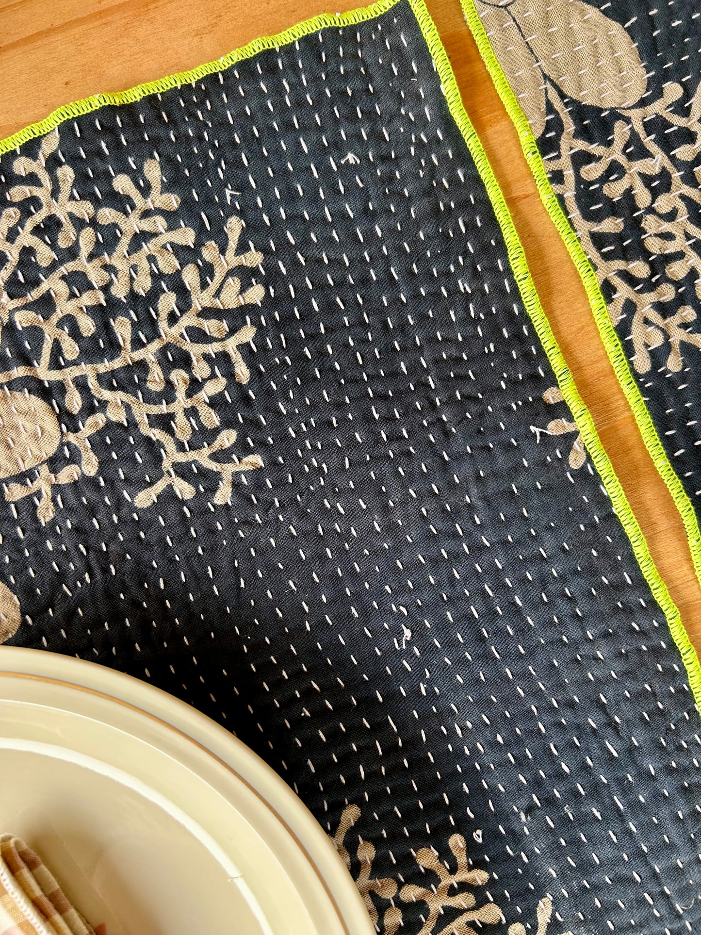 Set de table en kantha réversible   |  Collection Vintage noir